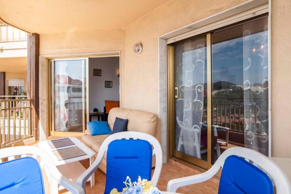 Fuengirola , Beach, Centre ,Balcony With Seaview, For 4 Persons Exterior photo